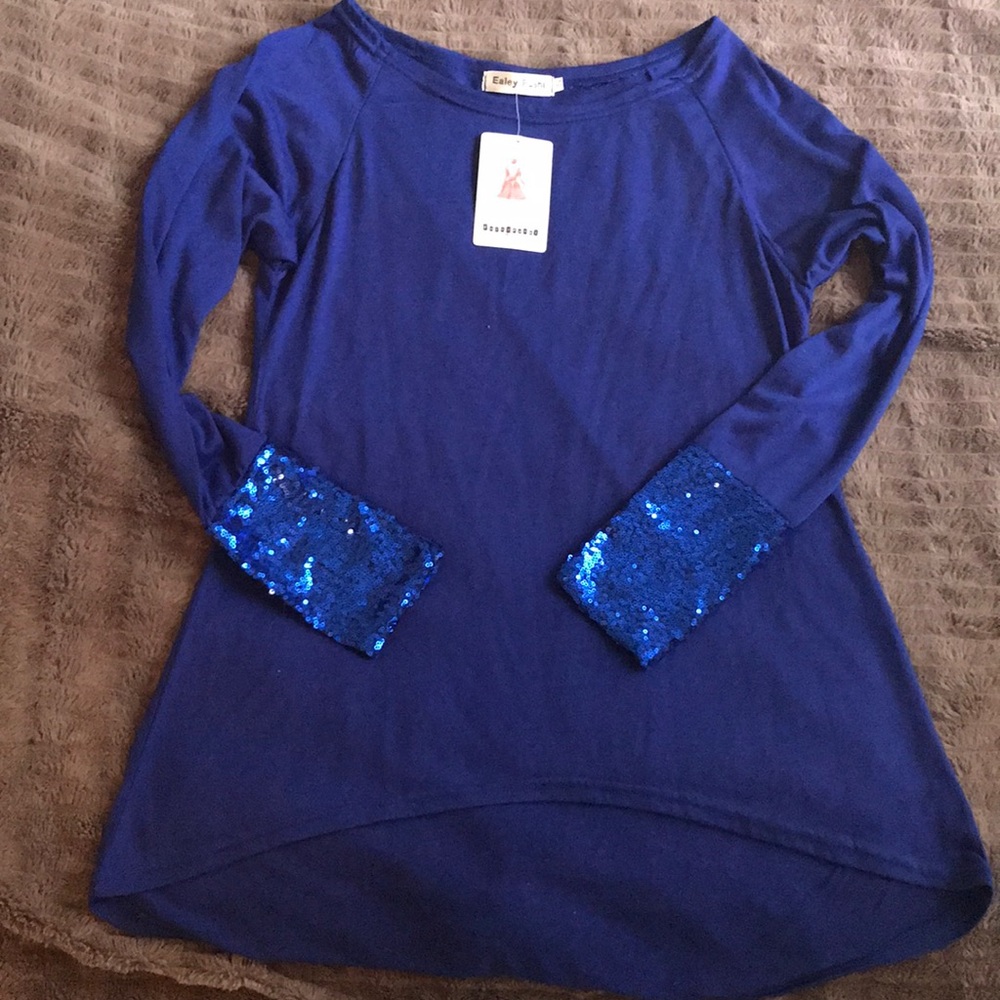 Blue shirt